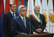 Սերժ Սարգսյանը մասնակցել է «Երեվանը 2012թ. գրքի համաշխարհային մայրաքաղաք» ծրագրի բացման արարողությանը